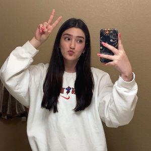 Meet your Posher, Andrea